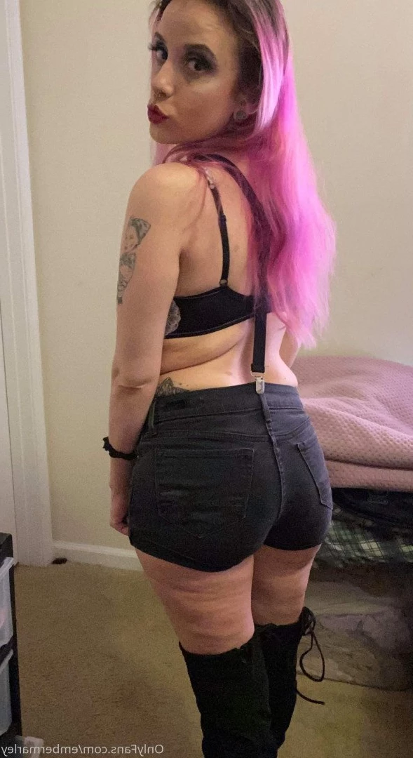 Ember Marley [ embermarley ] Onlyfans leaked photo 5104679 on Hotleaks.tv