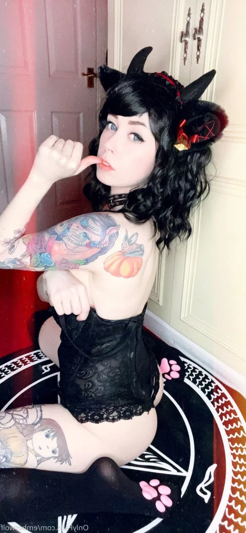 Ember Wolf [ emberwolf ] Onlyfans leaked photo 5096656 on Hotleaks.tv