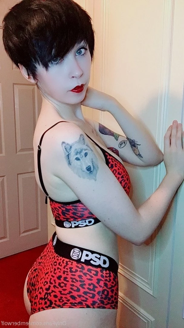 Ember Wolf [ emberwolf ] Onlyfans leaked photo 5099244 on Hotleaks.tv