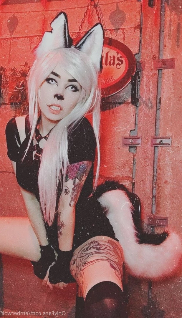 Ember Wolf [ emberwolf ] Onlyfans leaked photo 5100930 on Hotleaks.tv