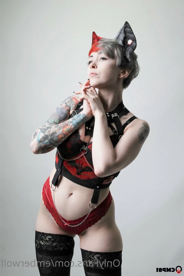 Ember Wolf [ emberwolf ] Onlyfans leaked photo 5102556 on Hotleaks.tv