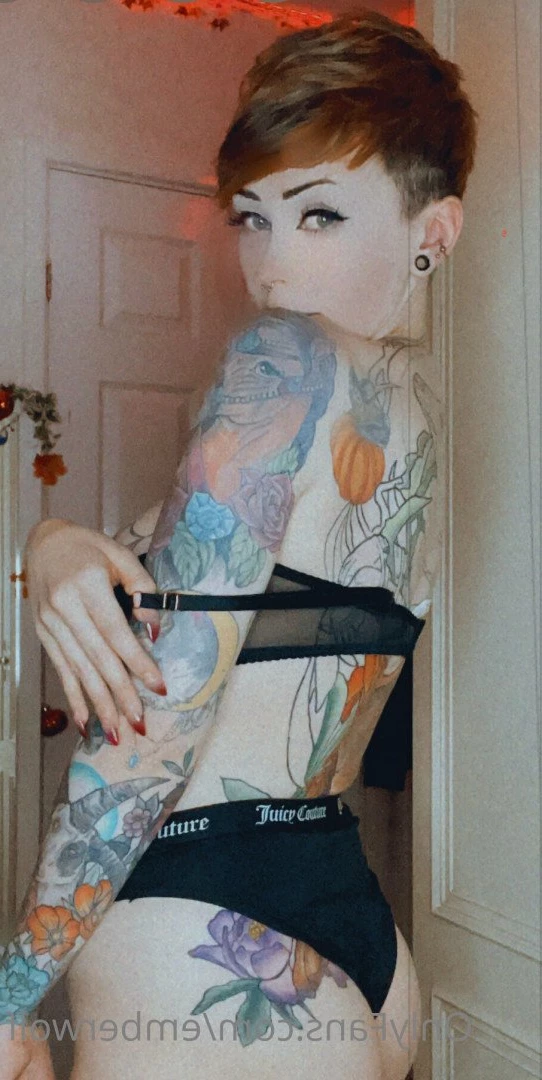 Ember Wolf [ emberwolf ] Onlyfans leaked photo 5102904 on Hotleaks.tv