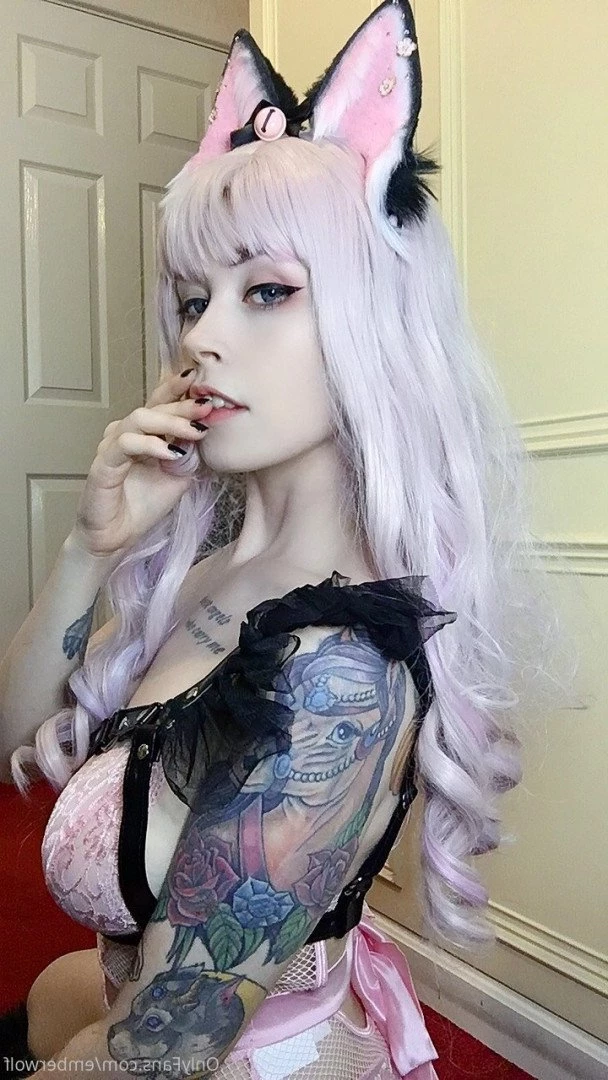 Ember Wolf [ emberwolf ] Onlyfans leaked photo 5104238 on Hotleaks.tv