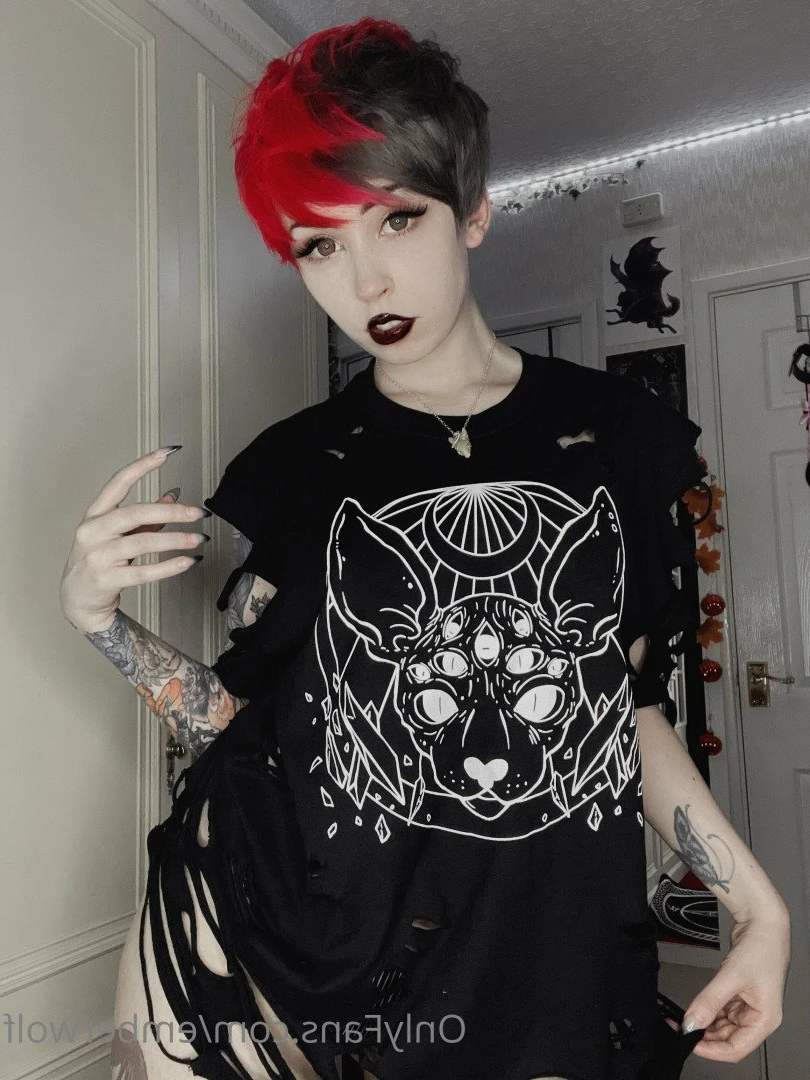 Ember Wolf [ emberwolf ] Onlyfans leaked photo 5104761 on Hotleaks.tv