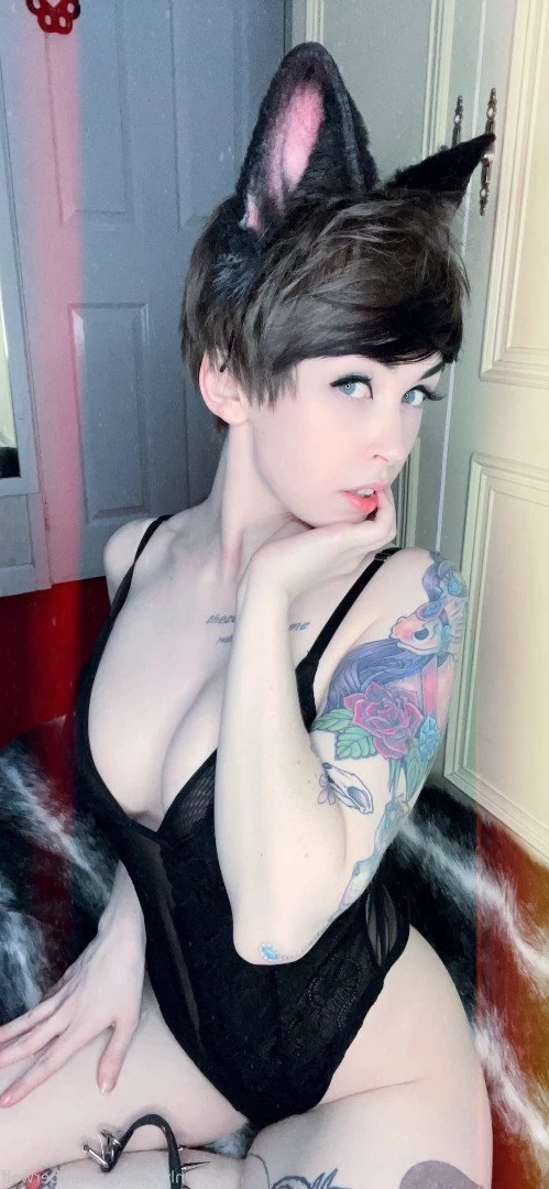 Ember Wolf [ emberwolf ] Onlyfans leaked photo 5105397 on Hotleaks.tv