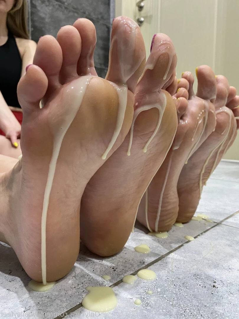 Emily Bailey [ emily_sweet_feet2 ] Onlyfans leaked photo 5076195 on Hotleaks.tv