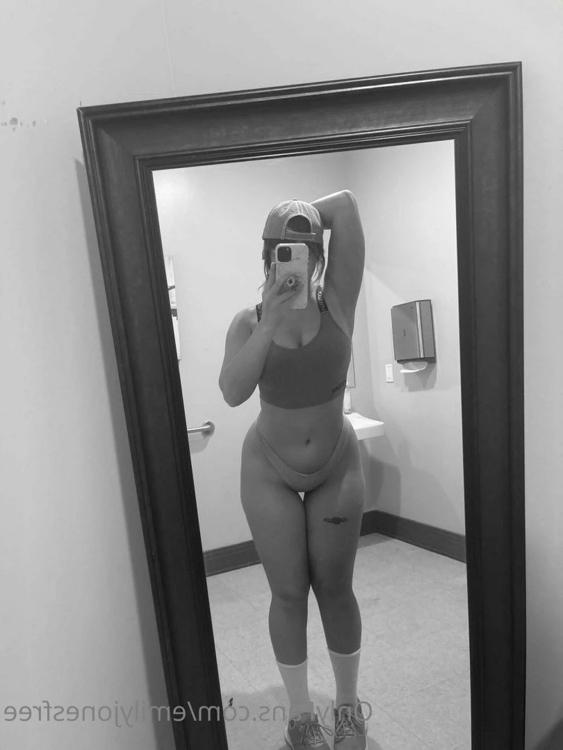 emilyjonesfree Onlyfans leaked photo 5090588 on Hotleaks.tv