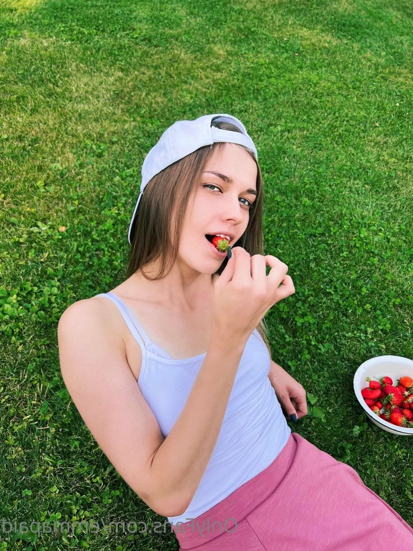 Emma [ emmapaid ] Onlyfans leaked photo 5104067 on Hotleaks.tv