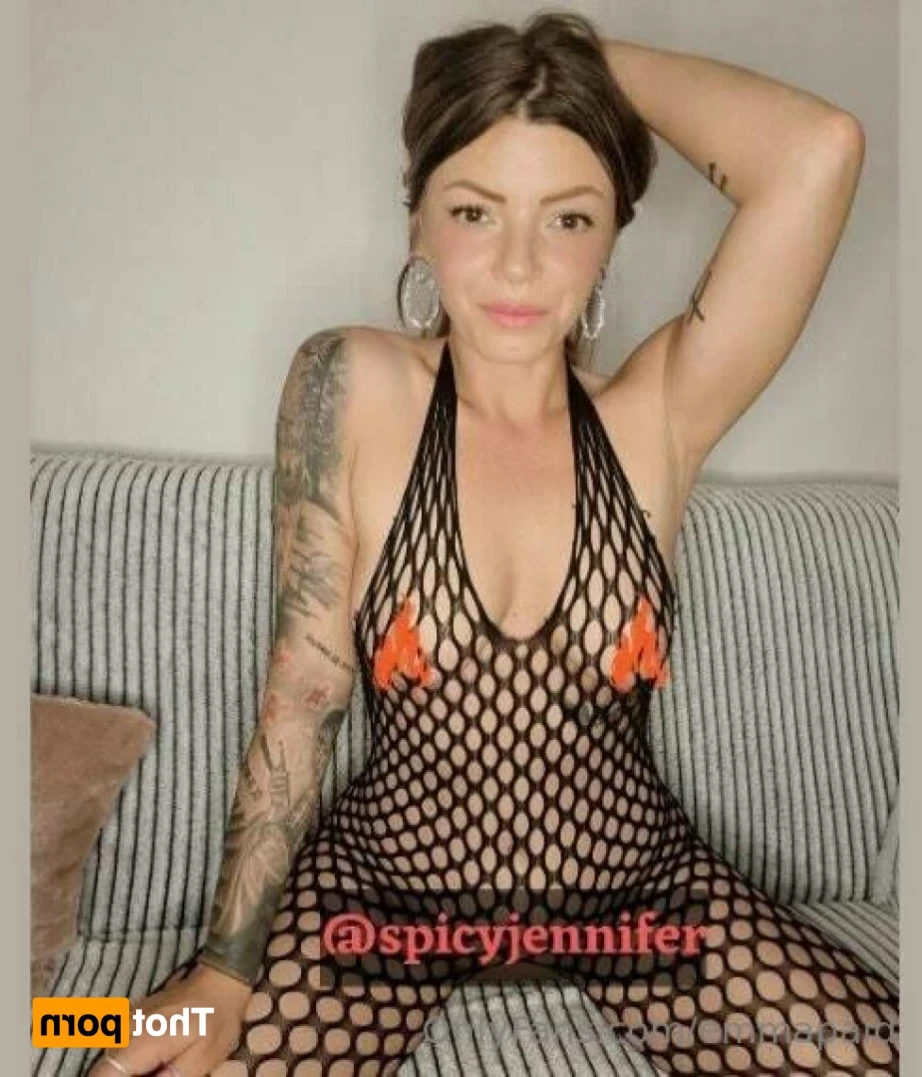 Emma [ emmapaid ] Onlyfans leaked photo 11807875 on Hotleaks.tv