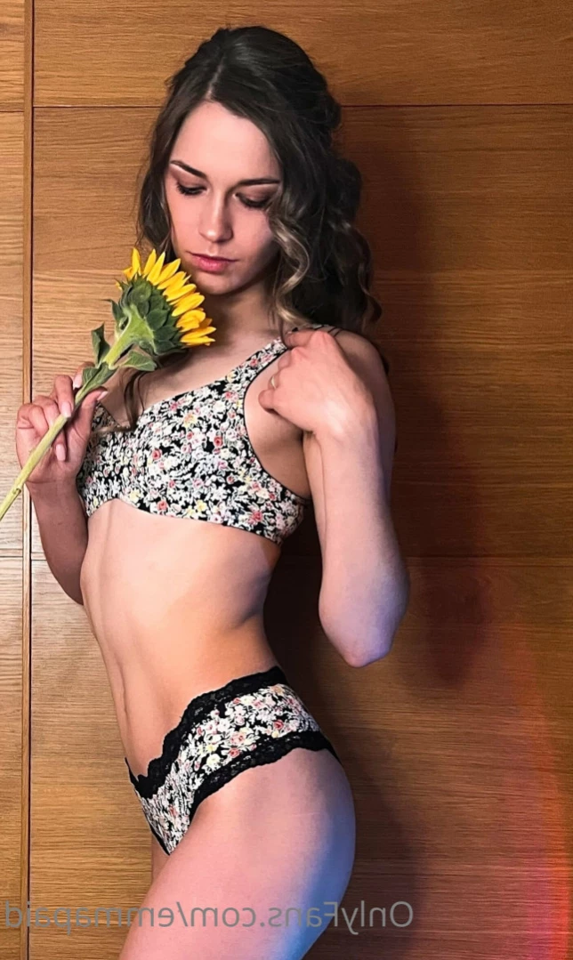 Emma [ emmapaid ] Onlyfans leaked photo 12853490 on Hotleaks.tv