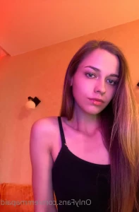 15783261