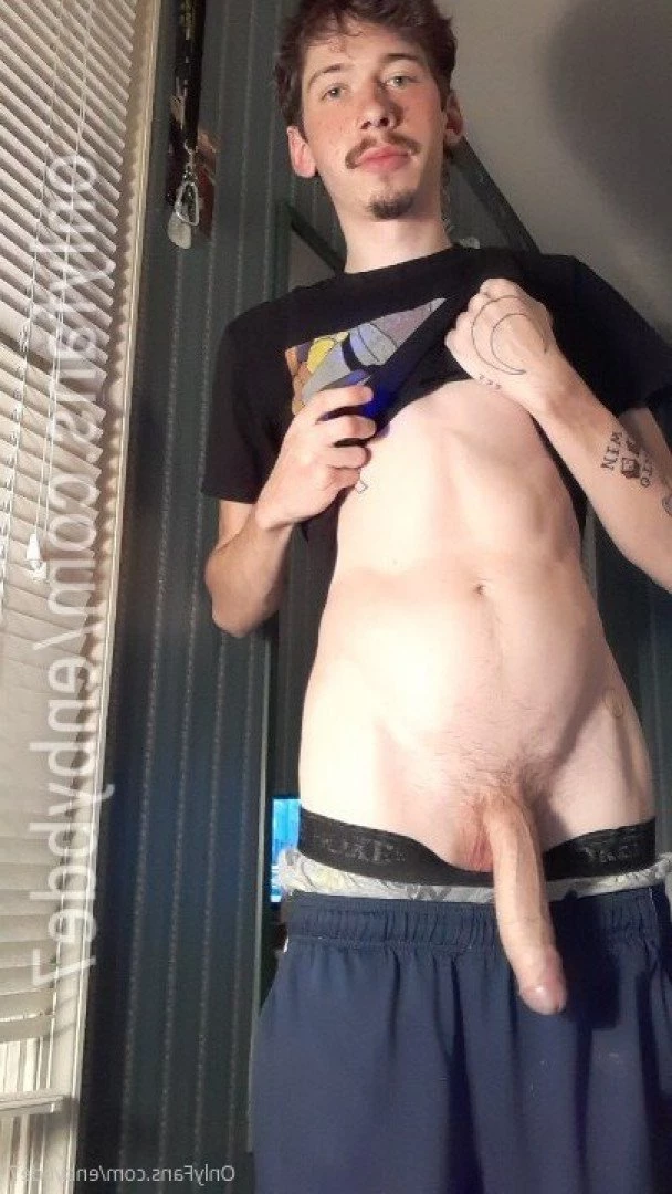 enbybde7 Onlyfans leaked photo 5087860 on Hotleaks.tv