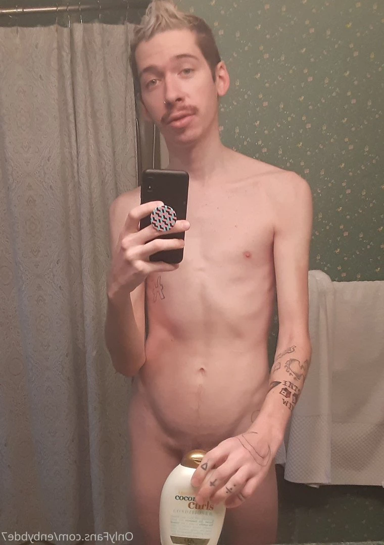 enbybde7 Onlyfans leaked photo 5089529 on Hotleaks.tv