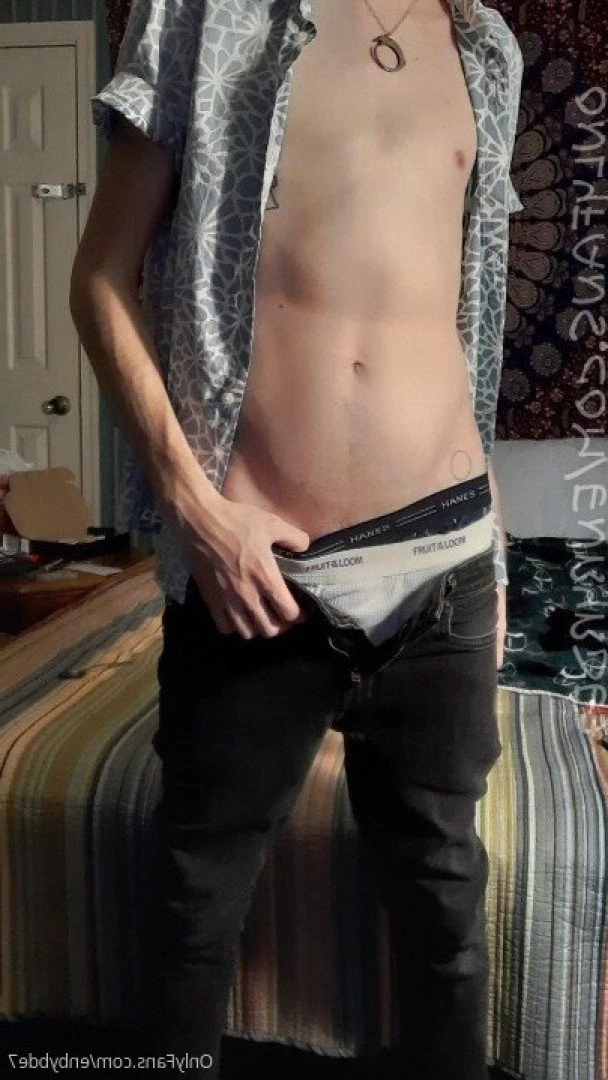enbybde7 Onlyfans leaked photo 5089686 on Hotleaks.tv