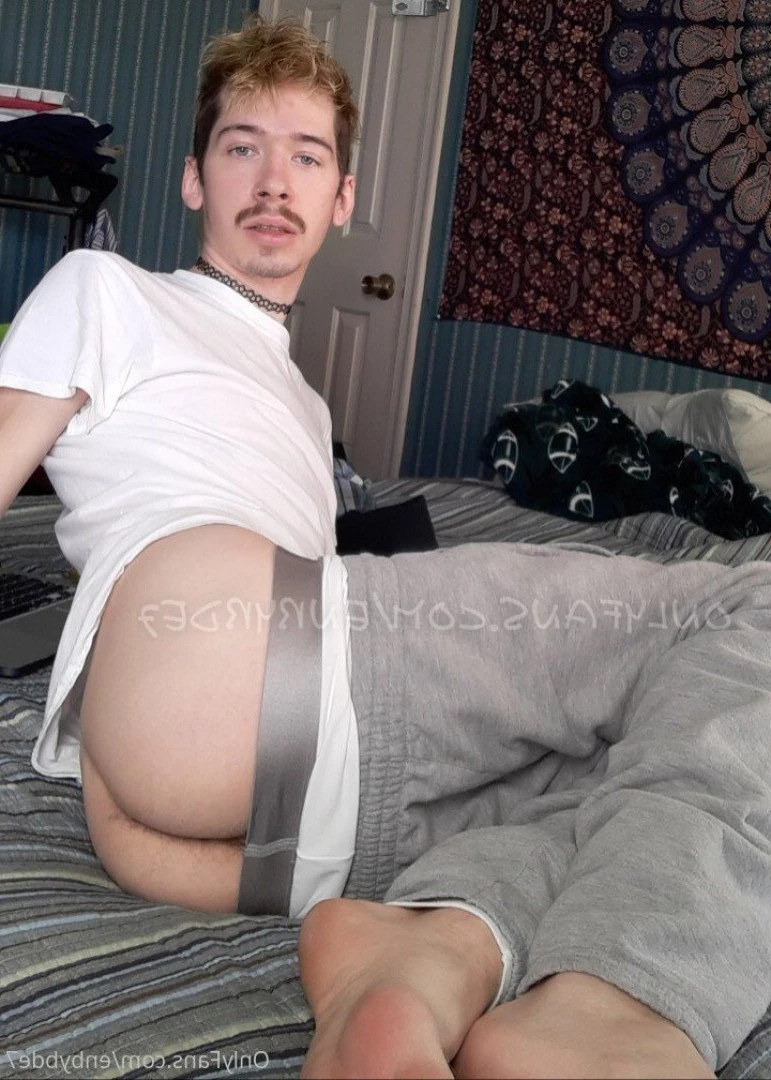 enbybde7 Onlyfans leaked photo 5089737 on Hotleaks.tv