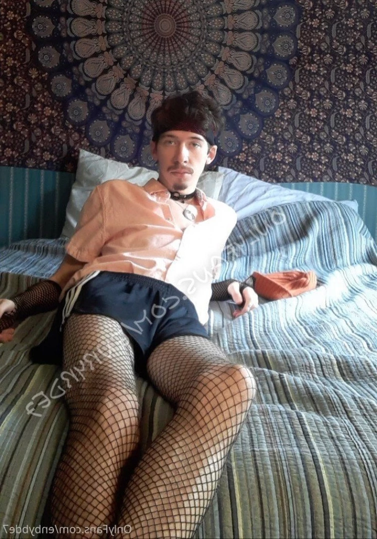 enbybde7 Onlyfans leaked photo 5089976 on Hotleaks.tv