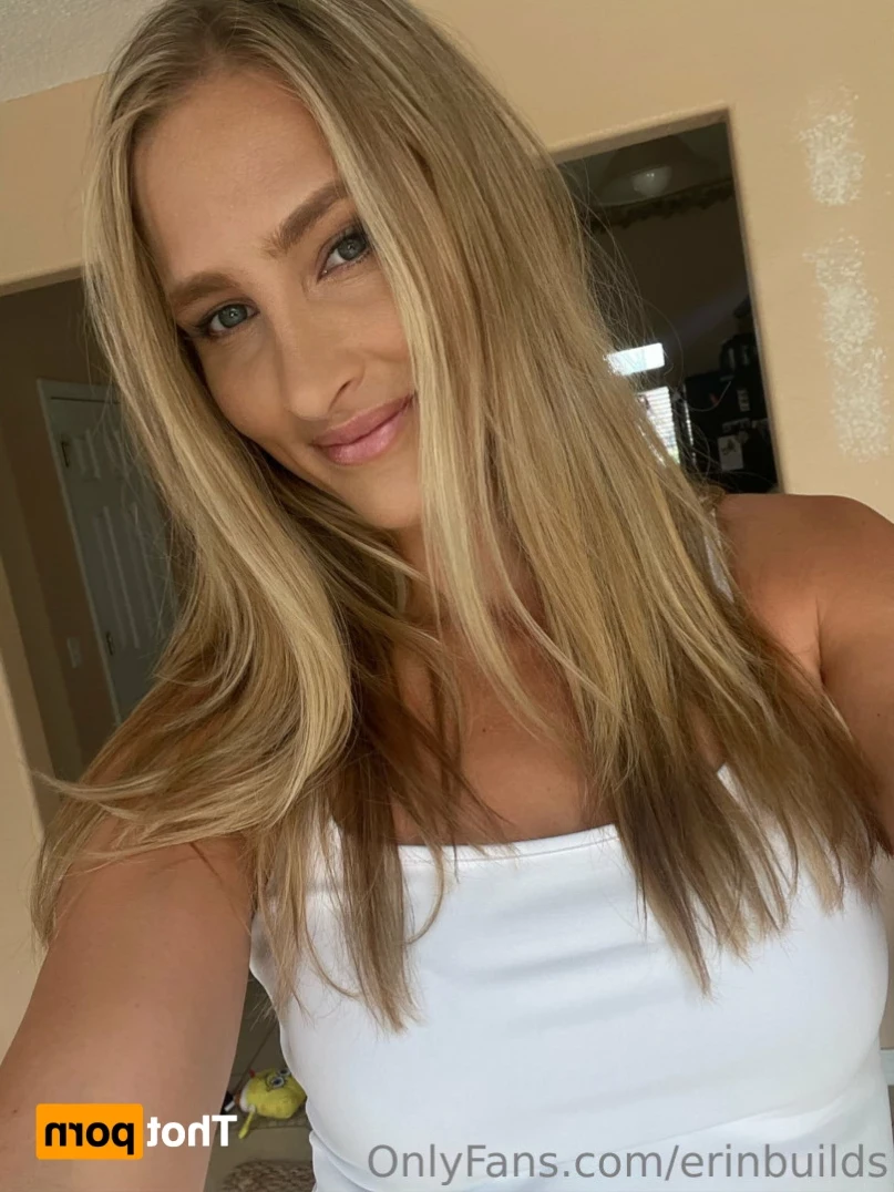 Erin [ erinbuilds ] Onlyfans leaked photo 12852162 on Hotleaks.tv