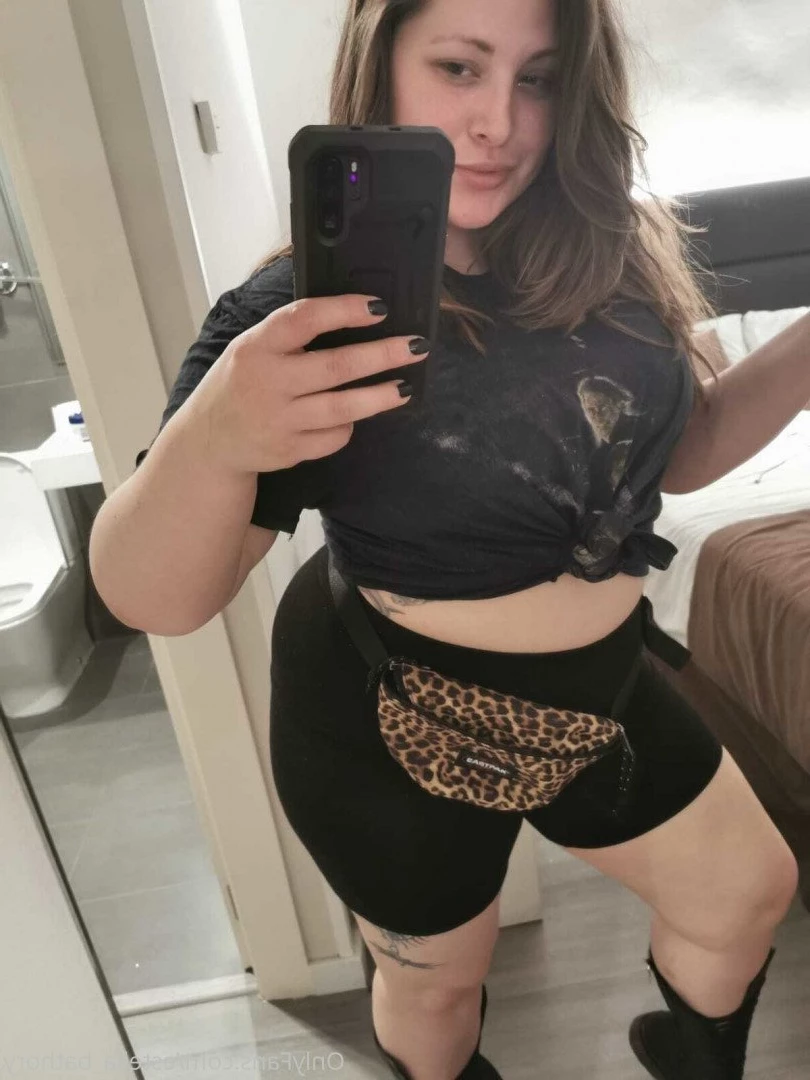 Estellabathory [ estella_bathory ] Onlyfans leaked photo 5069071 on Hotleaks.tv