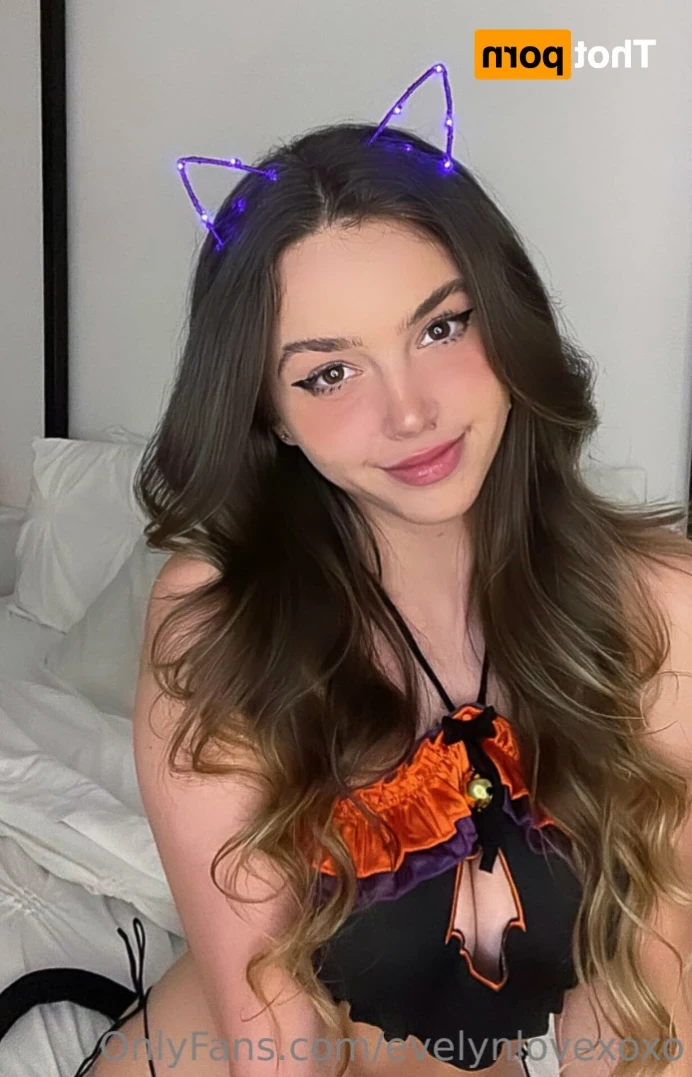 Evelyn Love VIP ♡ [ evelynlovexoxo ] Onlyfans leaked photo 12212467 on Hotleaks.tv