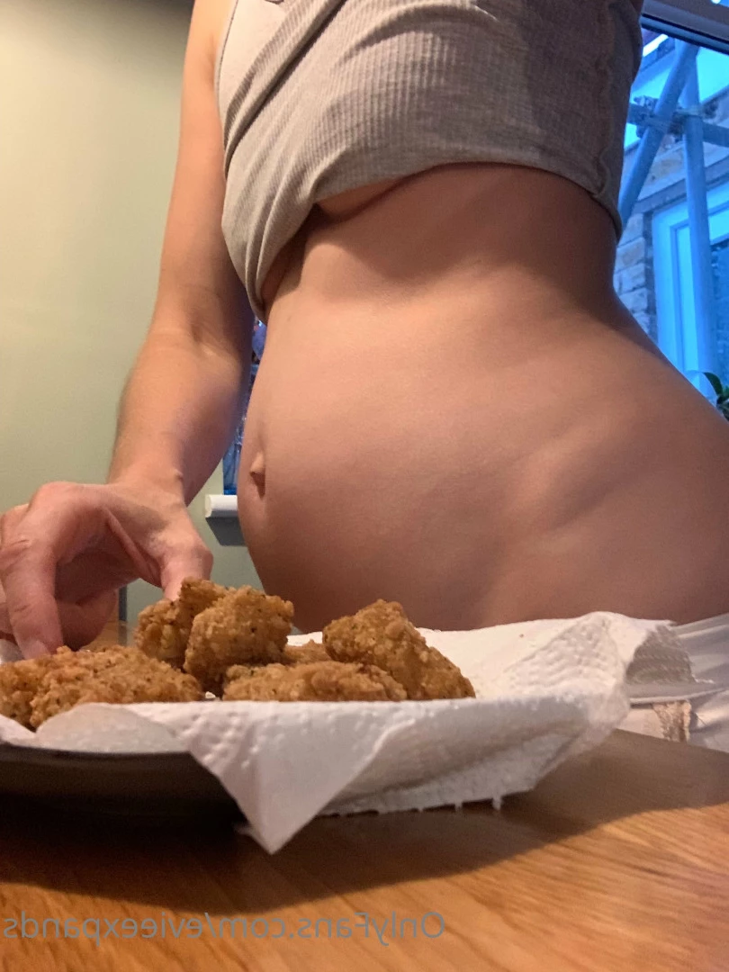 Evie [ evieexpands ] Onlyfans leaked photo 5750508 on Hotleaks.tv
