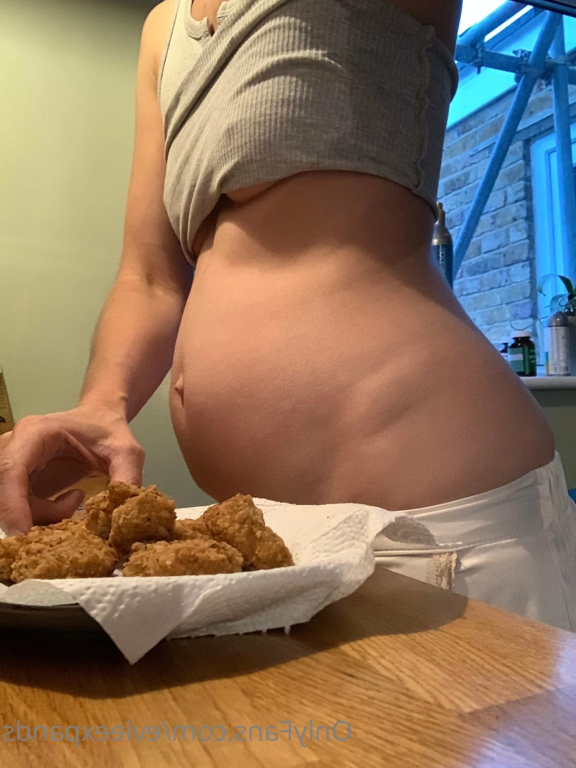Evie [ evieexpands ] Onlyfans leaked photo 5750876 on Hotleaks.tv