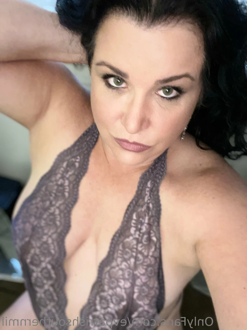 Evangeline (EV) Parrish [ evparrishsouthernmil ] Onlyfans leaked photo 5598229 on Hotleaks.tv