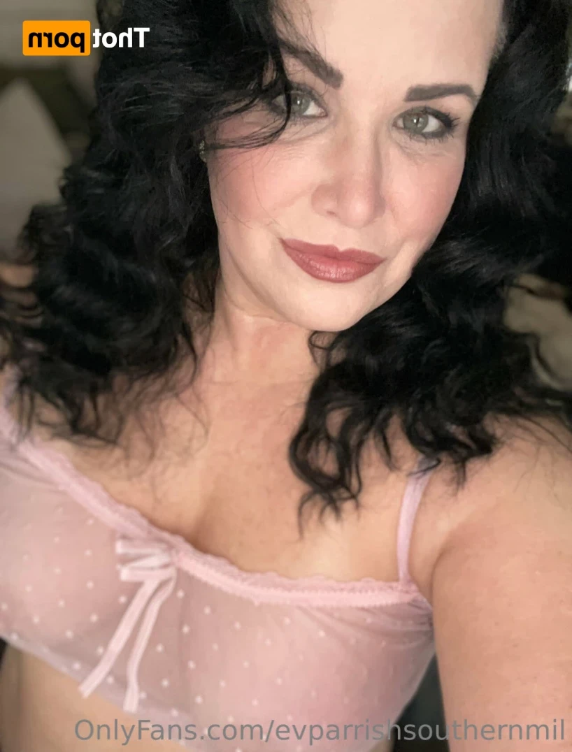 Evangeline (EV) Parrish [ evparrishsouthernmil ] Onlyfans leaked photo 12935627 on Hotleaks.tv