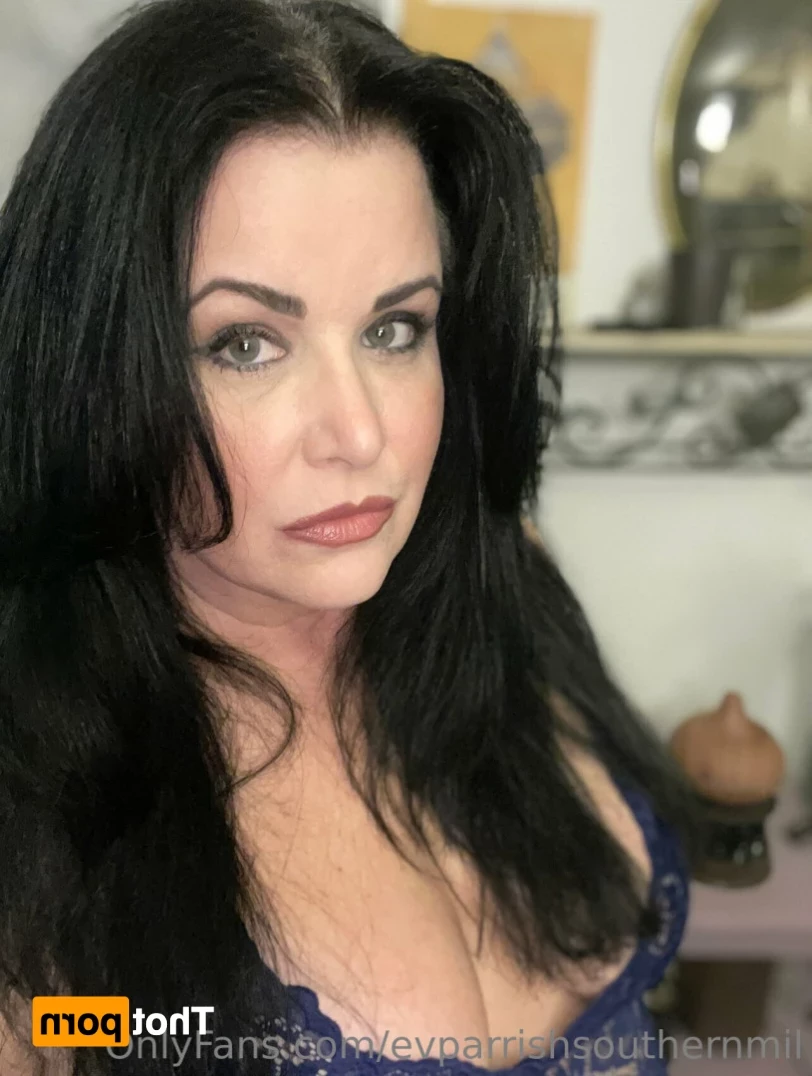 Evangeline (EV) Parrish [ evparrishsouthernmil ] Onlyfans leaked photo 12935675 on Hotleaks.tv