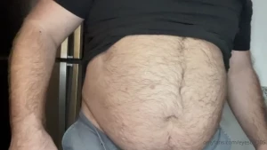 Big Fat Bear [ eyesup305 ] Onlyfans leaked video 5030183 on Hotleaks.tv