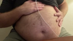 Big Fat Bear [ eyesup305 ] Onlyfans leaked video 5030625 on Hotleaks.tv