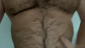 Big Fat Bear [ eyesup305 ] Onlyfans leaked video 5031398 on Hotleaks.tv