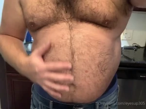 Big Fat Bear [ eyesup305 ] Onlyfans leaked video 5031958 on Hotleaks.tv