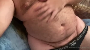 Big Fat Bear [ eyesup305 ] Onlyfans leaked video 5032006 on Hotleaks.tv