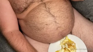 Big Fat Bear [ eyesup305 ] Onlyfans leaked video 5032261 on Hotleaks.tv