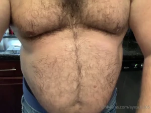 5032370