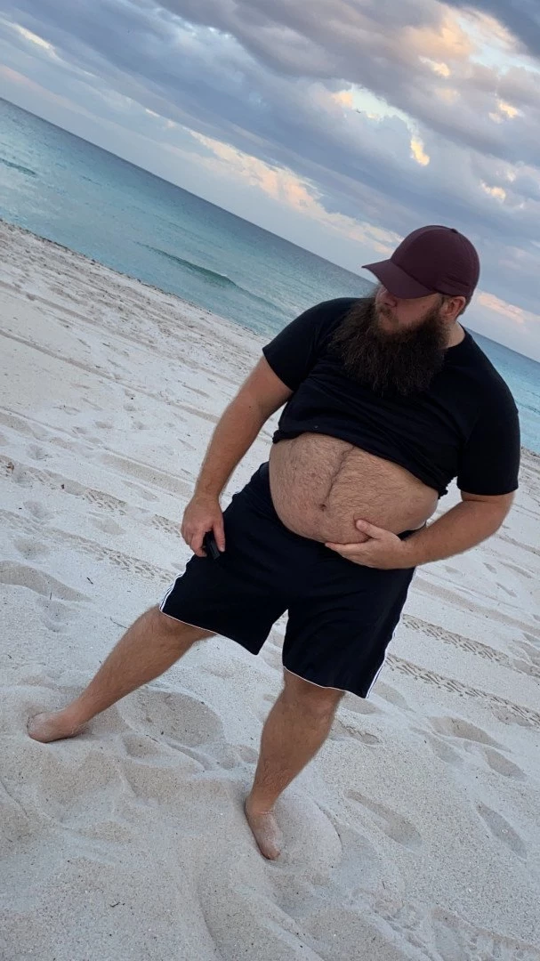 Big Fat Bear [ eyesup305 ] Onlyfans leaked photo 5086875 on Hotleaks.tv