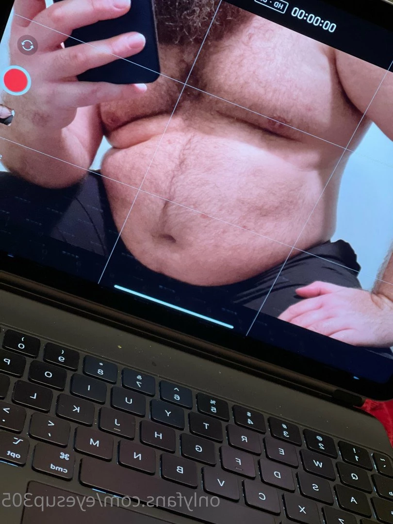 Big Fat Bear [ eyesup305 ] Onlyfans leaked photo 5092014 on Hotleaks.tv