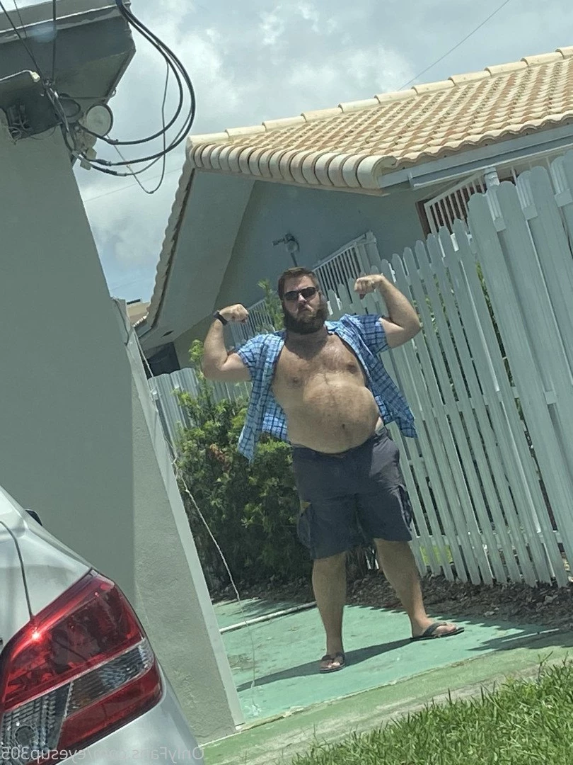 Big Fat Bear [ eyesup305 ] Onlyfans leaked photo 5094821 on Hotleaks.tv