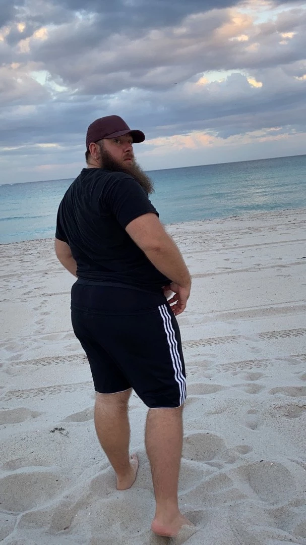 Big Fat Bear [ eyesup305 ] Onlyfans leaked photo 5097405 on Hotleaks.tv