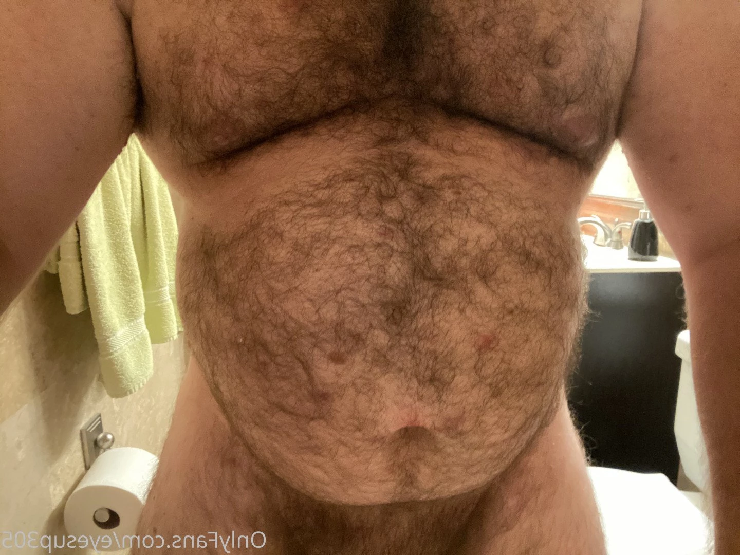Big Fat Bear [ eyesup305 ] Onlyfans leaked photo 5098289 on Hotleaks.tv