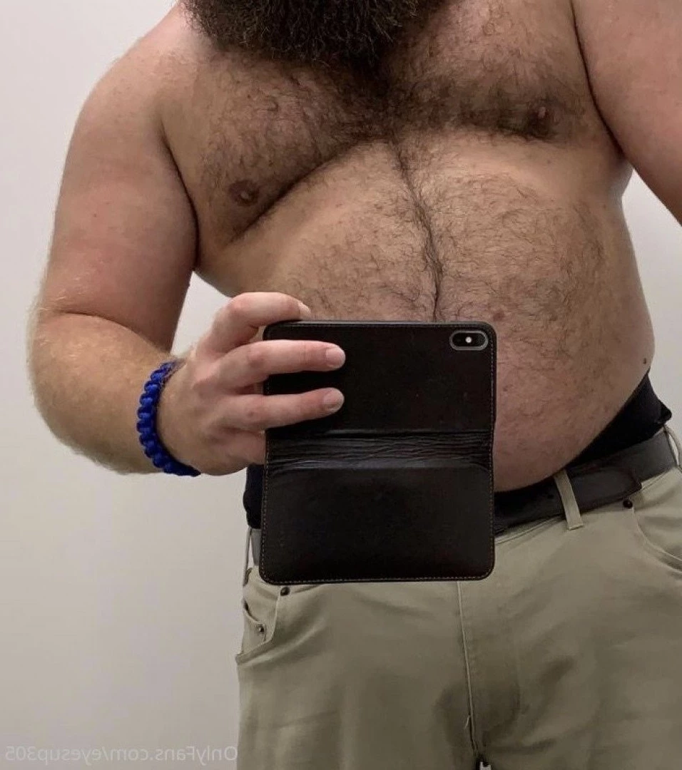Big Fat Bear [ eyesup305 ] Onlyfans leaked photo 5101984 on Hotleaks.tv