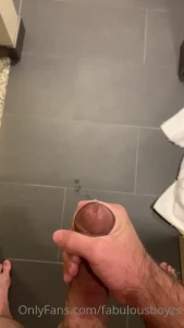 5032748