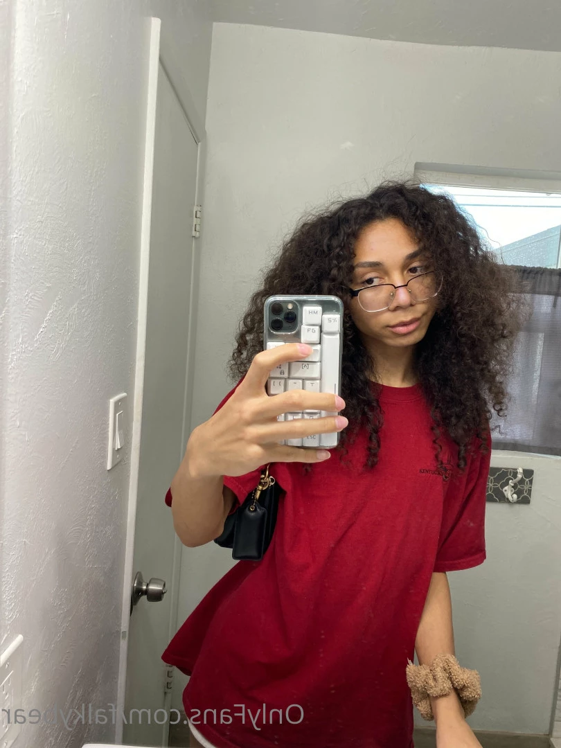 Falkiri [ falkybear ] Onlyfans leaked photo 5747943 on Hotleaks.tv
