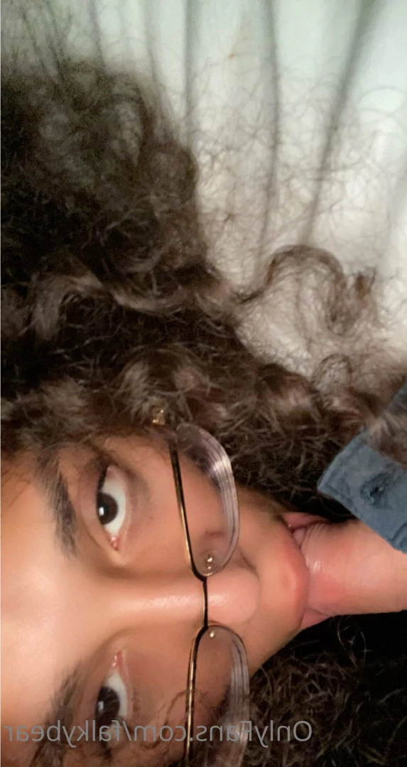 Falkiri [ falkybear ] Onlyfans leaked photo 5748470 on Hotleaks.tv