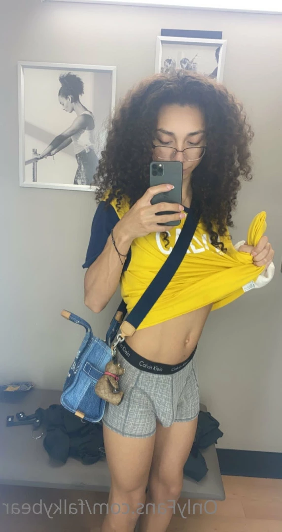 Falkiri [ falkybear ] Onlyfans leaked photo 5748710 on Hotleaks.tv