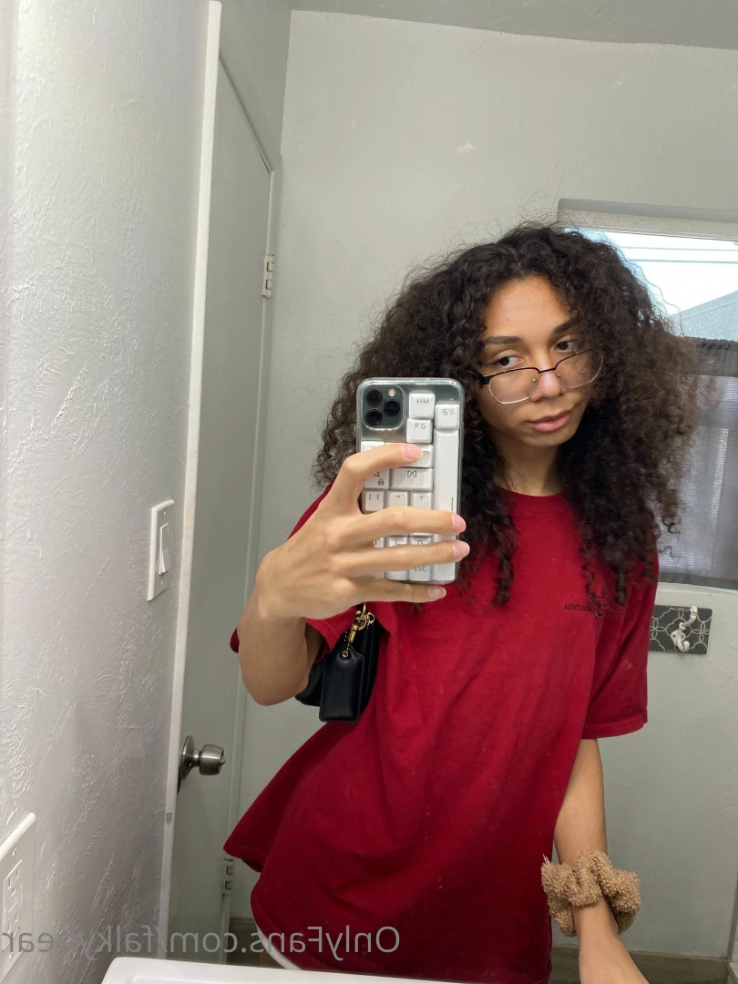 Falkiri [ falkybear ] Onlyfans leaked photo 5749612 on Hotleaks.tv