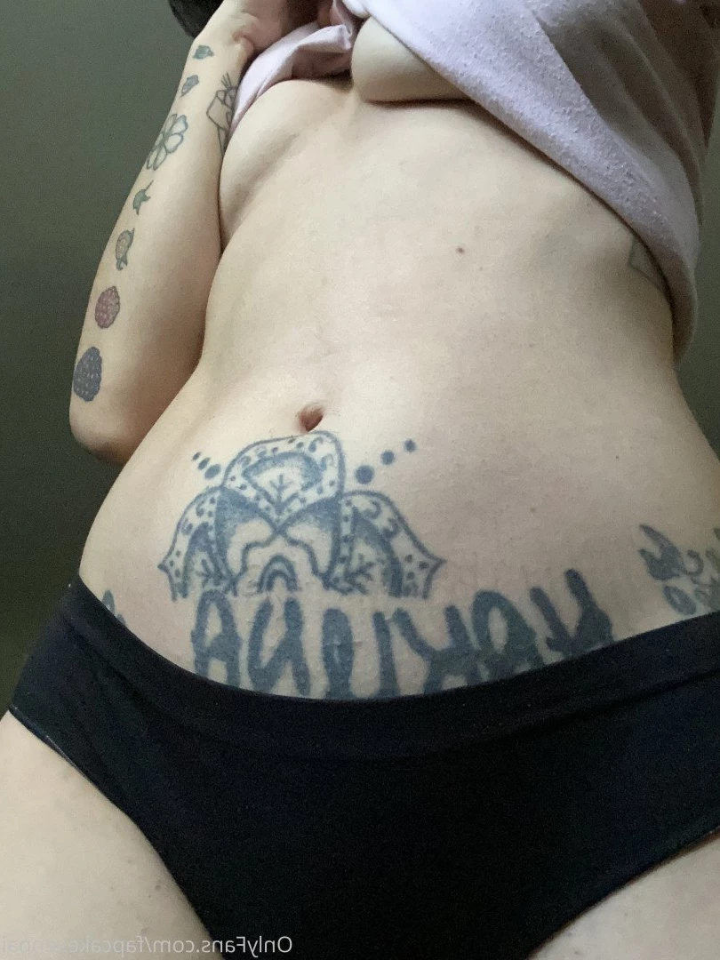 Fapcake Senpai [ fapcakesenpai ] Onlyfans leaked photo 5069960 on Hotleaks.tv