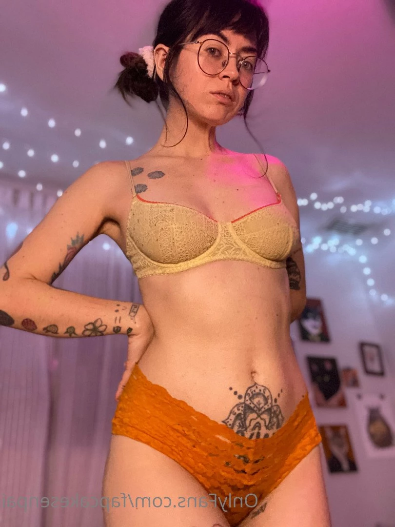 Fapcake Senpai [ fapcakesenpai ] Onlyfans leaked photo 5085912 on Hotleaks.tv