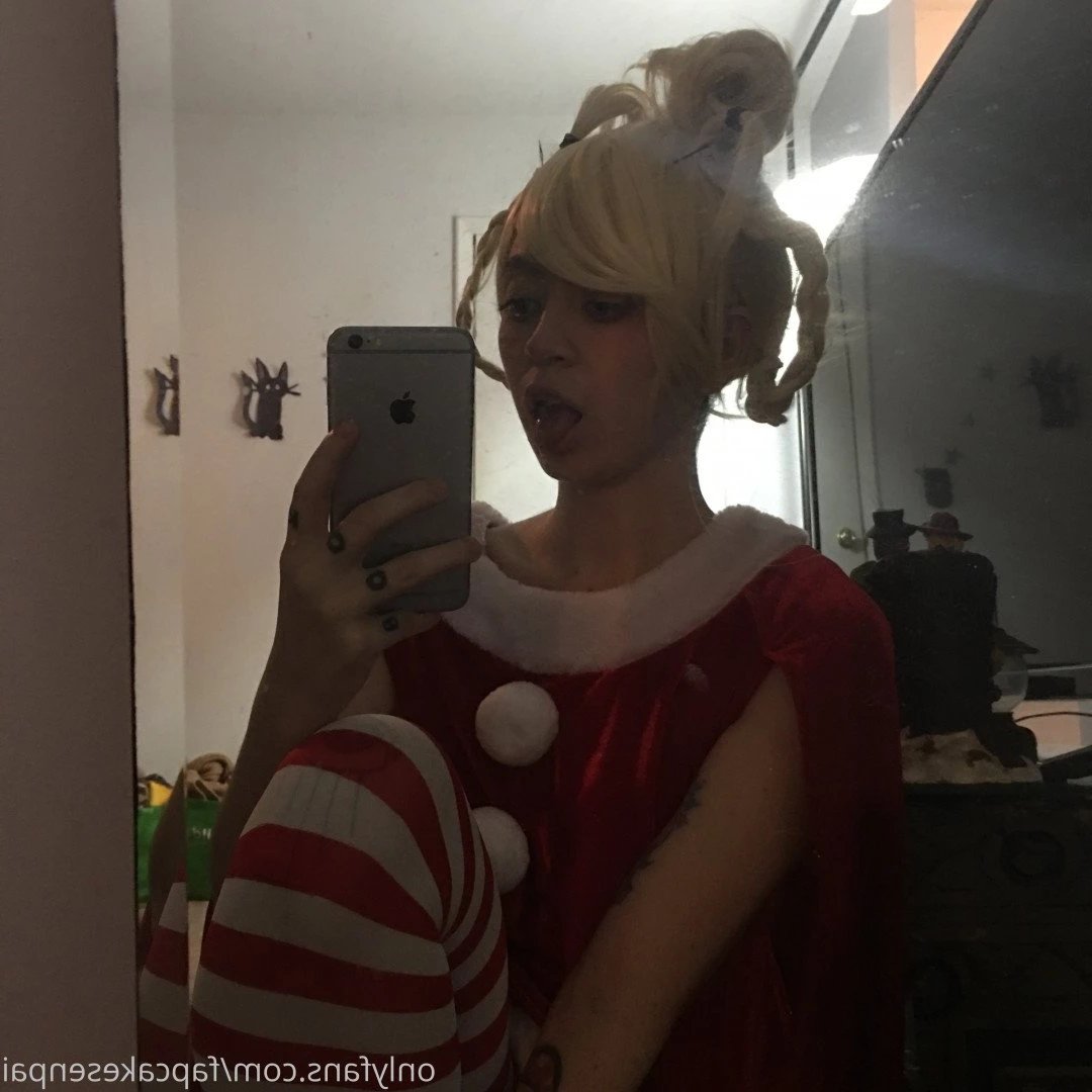 Fapcake Senpai [ fapcakesenpai ] Onlyfans leaked photo 5105606 on Hotleaks.tv
