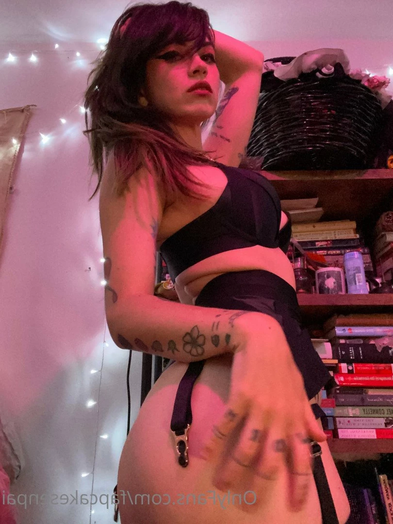 Fapcake Senpai [ fapcakesenpai ] Onlyfans leaked photo 5107969 on Hotleaks.tv